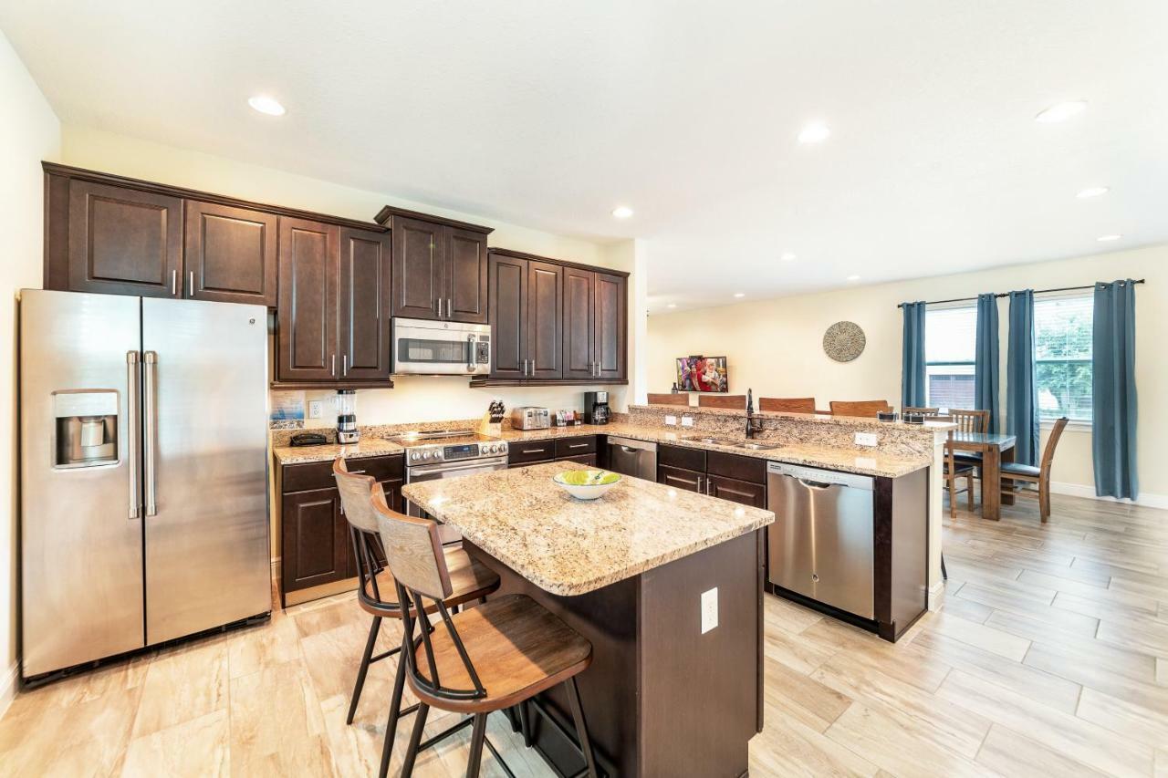 Lovely Home By Rentyl Near Disney With Private Screened In Pool & Resort Amenities - 430L Orlando Exterior photo